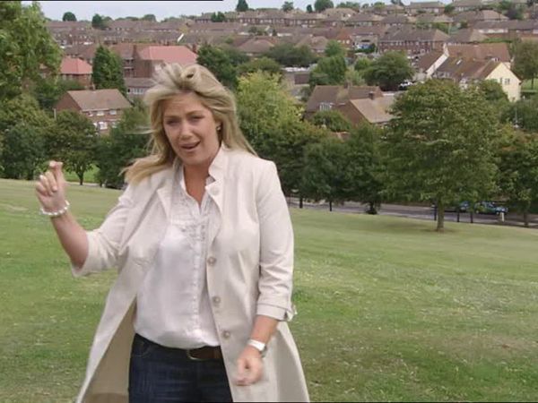 Homes Under The Hammer - Episode 13