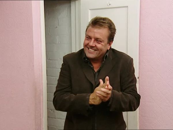 Homes Under The Hammer - Episode 4