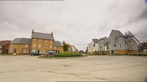Homes Under The Hammer - Episode 6