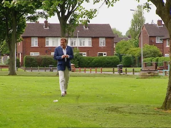 Homes Under The Hammer - Episode 10