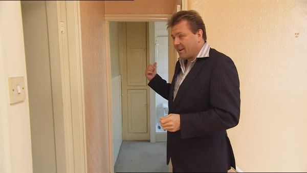 Homes Under The Hammer - Episode 3