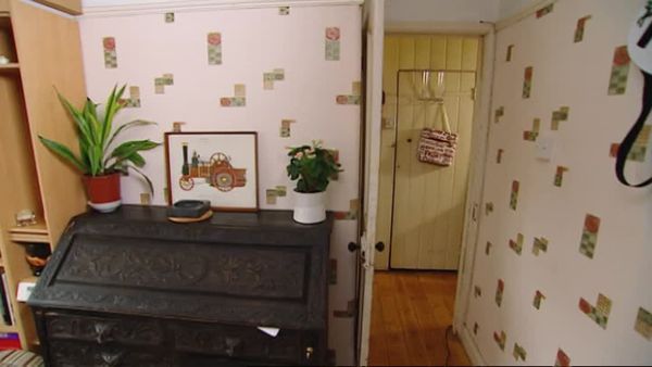 Homes Under The Hammer - Episode 8