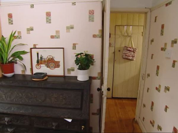 Homes Under The Hammer - Episode 8