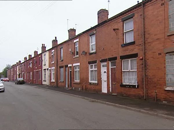 Homes Under The Hammer - Episode 9