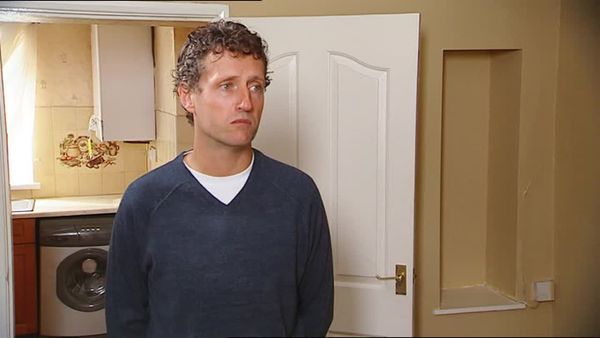 Homes Under The Hammer - Episode 14