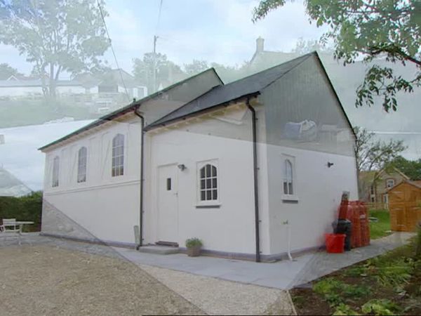 Homes Under The Hammer - Episode 1