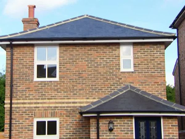 Homes Under The Hammer - Episode 9
