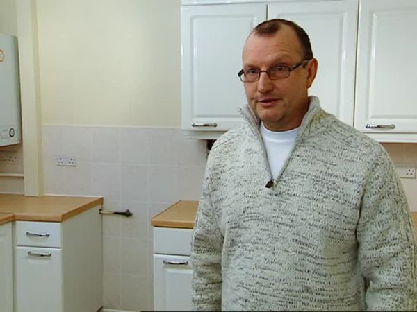 Homes Under The Hammer - Episode 21