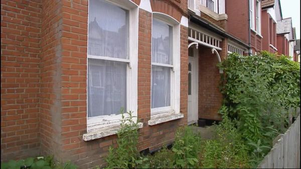 Homes Under The Hammer - Episode 12