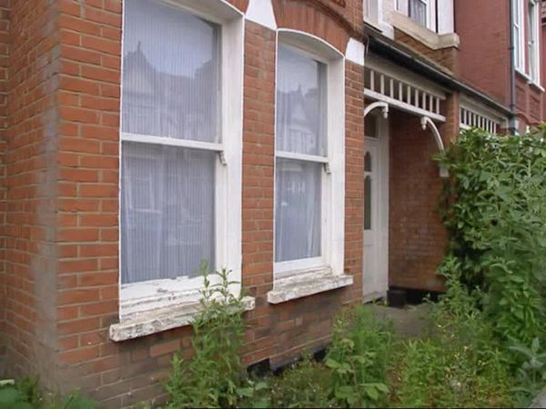 Homes Under The Hammer - Episode 12