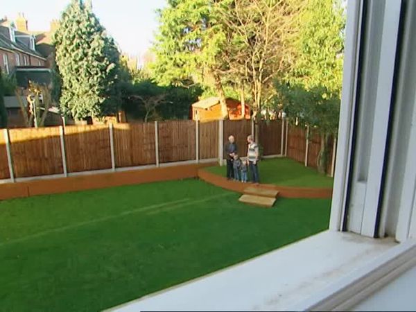 Homes Under The Hammer - Episode 18