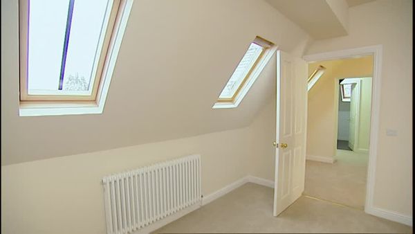 Homes Under The Hammer - Episode 19