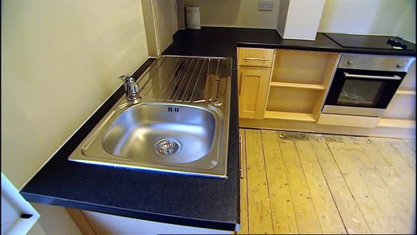 Homes Under The Hammer - Episode 20