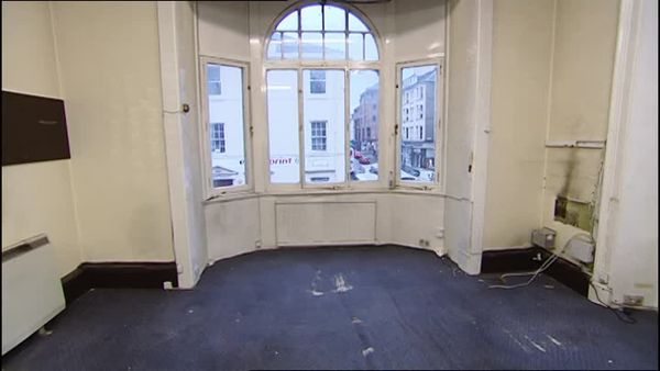 Homes Under The Hammer - Episode 11