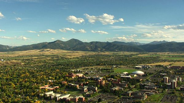 Living Big Sky - Young Family With Big Budget Searches for New Home Near Bozeman