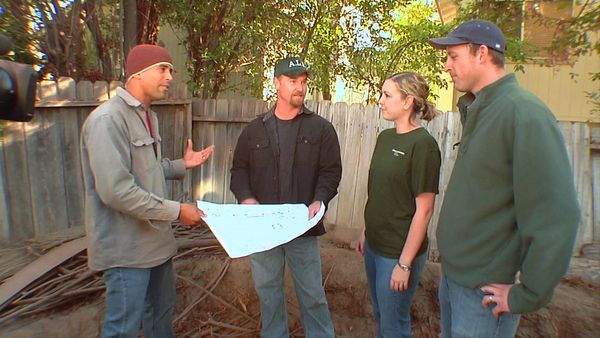Yard Crashers - Pergola Seat Wall