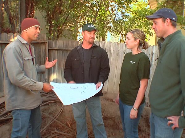 Yard Crashers - Pergola Seat Wall