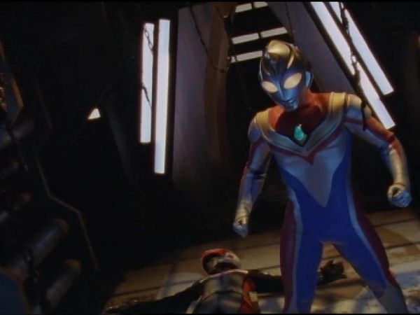 Ultraman Dyna [Toku Stitched Version] - Ghost Spaceship