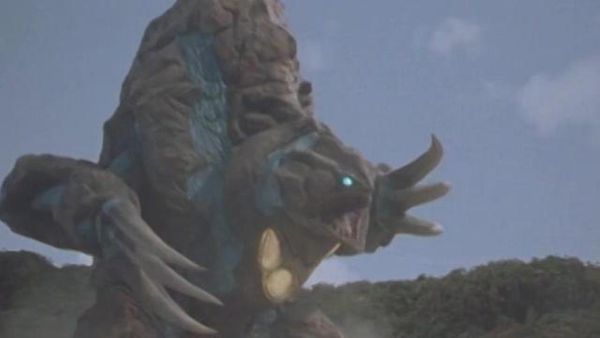 Ultraman Dyna [Toku Stitched Version] - The Uncanny Smile, Part 1
