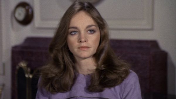 Dynasty - Un aiuto insperato