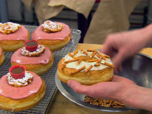 You Gotta Eat Here - Tilt, Nuba, Von Doughnuts