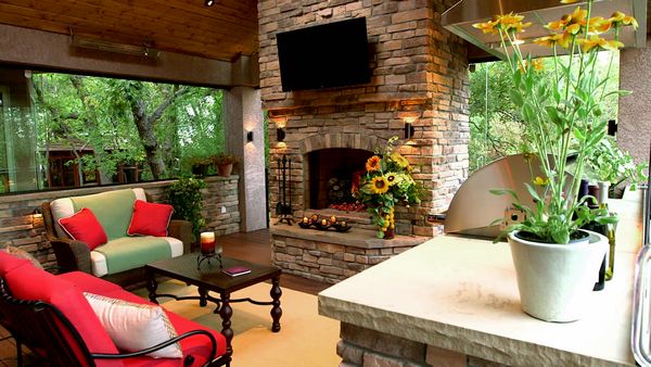 Mega Decks - A Treehouse Deck for a Dream Retirement