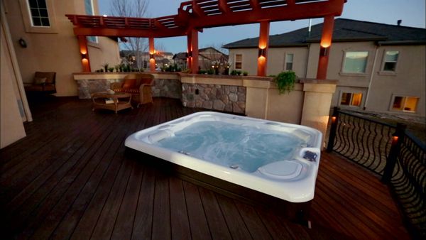 Mega Decks - A Four-Season Party Deck for a Large Family