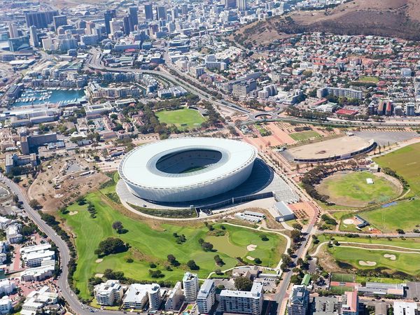 Top 10: Architecture - STADIUMS & STUNNING ARENAS