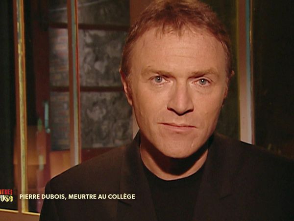 Faites Entrer L'Accusé - Pierre Dubois, meurtre au collège