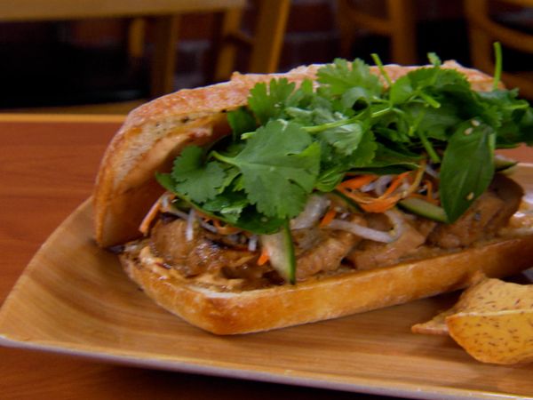 You Gotta Eat Here - Pig & Duke, Little Fin, Kama'aina Grinz