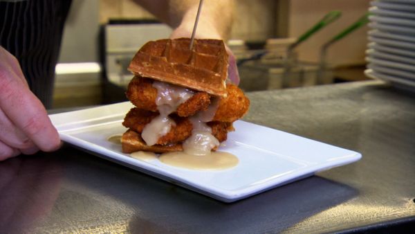 You Gotta Eat Here - Kids Edition: Riverside Inn, Yolks, Olympus Burger