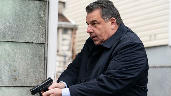 Blue Bloods - In Too Deep