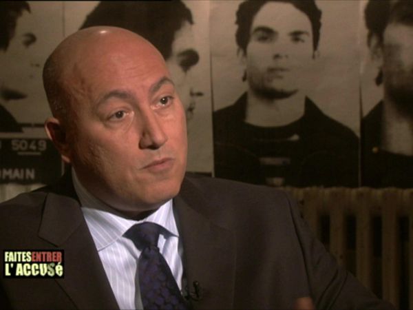 Faites Entrer L'Accusé - Romain Dupuy, les infirmières de Pau