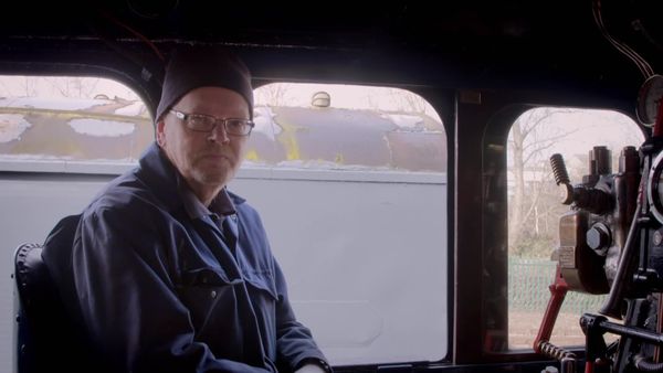 Train Truckers - Sir Nigel Gresley Train