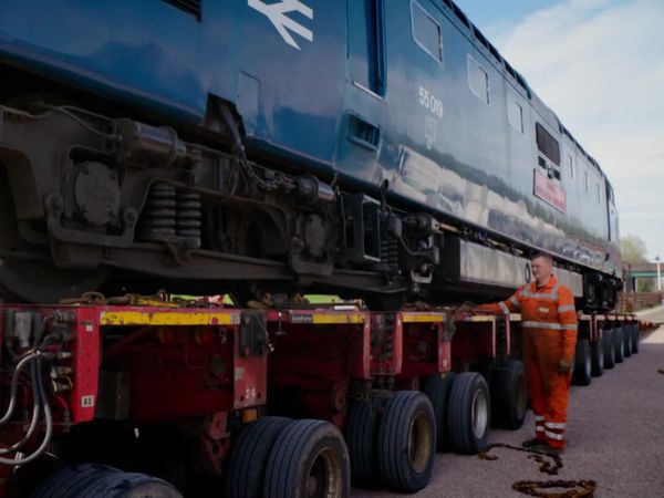 Train Truckers - Royal Highland Fuslier
