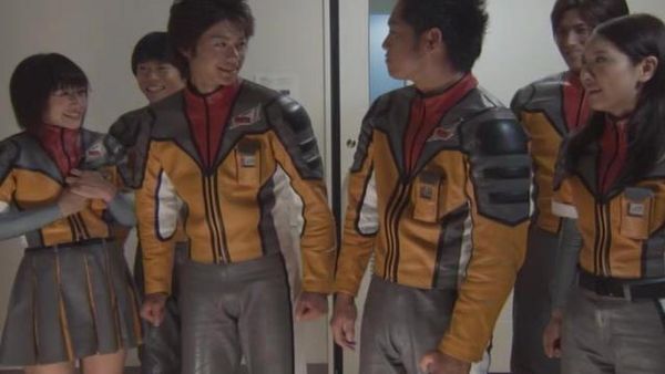 Ultraman Mebius [Toku Stitched Version] - Ultraman Mebius S1 E26 - Flying To Tomorrow
