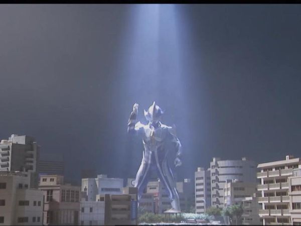 Ultraman Mebius [Toku Stitched Version] - Ultraman Mebius S1 E35 - The Ultramarine Light And Shadow