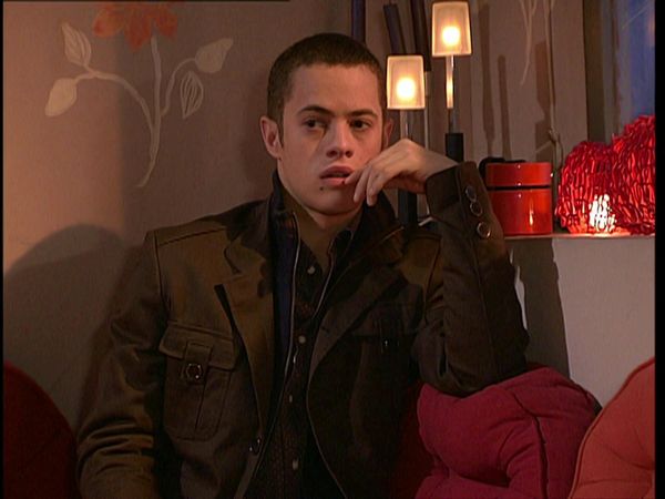 Plus Belle la Vie - Saison 3 Episode 136