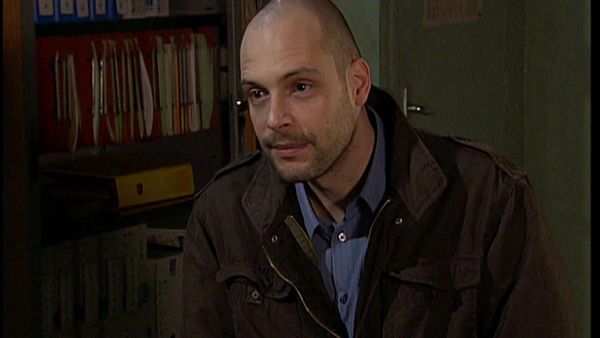 Plus Belle la Vie - Saison 3 Episode 144