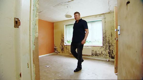 Homes Under The Hammer - Episode 24