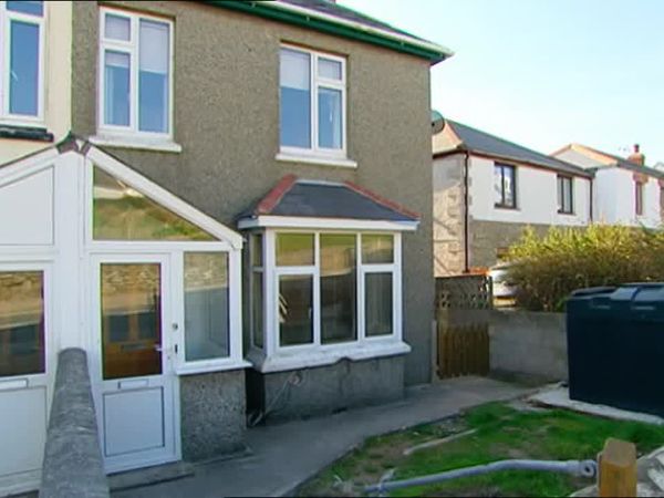 Homes Under The Hammer - Episode 27