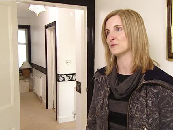 Homes Under The Hammer - Episode 10