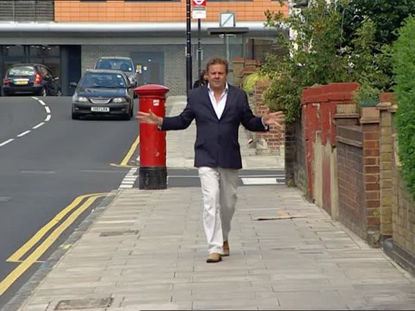 Homes Under The Hammer - Episode 16