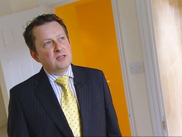 Homes Under The Hammer - Episode 11