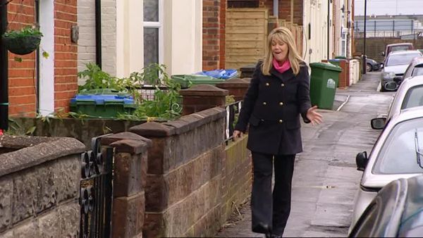 Homes Under The Hammer - Episode 8