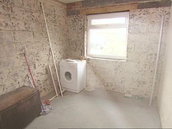 Homes Under The Hammer - Episode 12