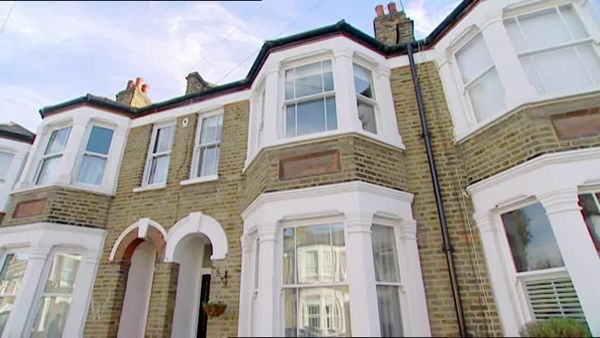 Homes Under The Hammer - Episode 14