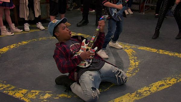 Game Shakers - Bananas calientes