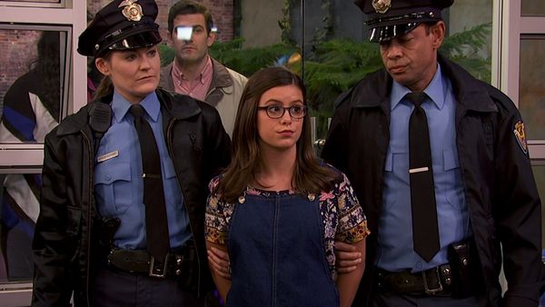 Game Shakers - La Cabeza super fea