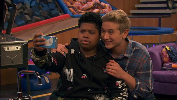 Game Shakers - Ele Voltou